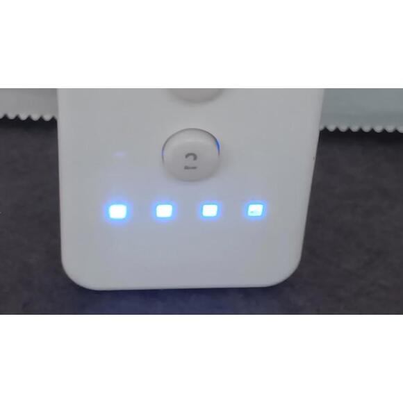 Wii Remote W/ Nunchuck RVL004 Tested - Picture 3 of 8